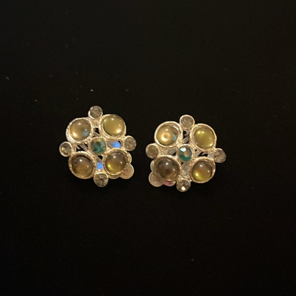 Silver tone Clip-on Earrings - Picture 9 of 17